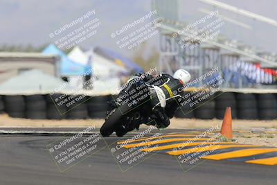 media/Oct-08-2022-SoCal Trackdays (Sat) [[1fc3beec89]]/Turn 16 (125pm)/